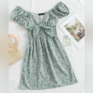 🐣SHEIN Green Floral Off-Shoulder Dress